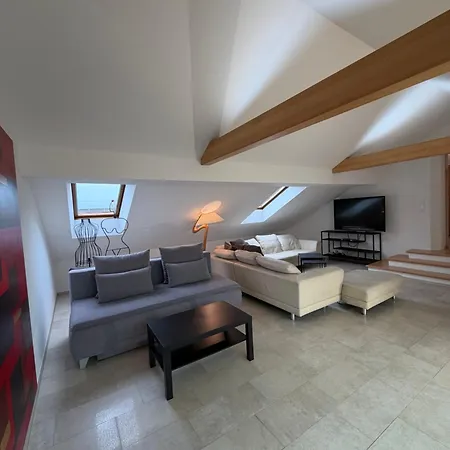 Undertheroof At * Σάλτσμπουργκ