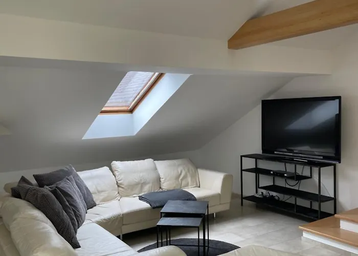 Undertheroof At Salzburgo