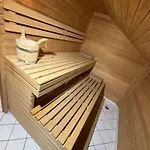 Undertheroof At Σάλτσμπουργκ